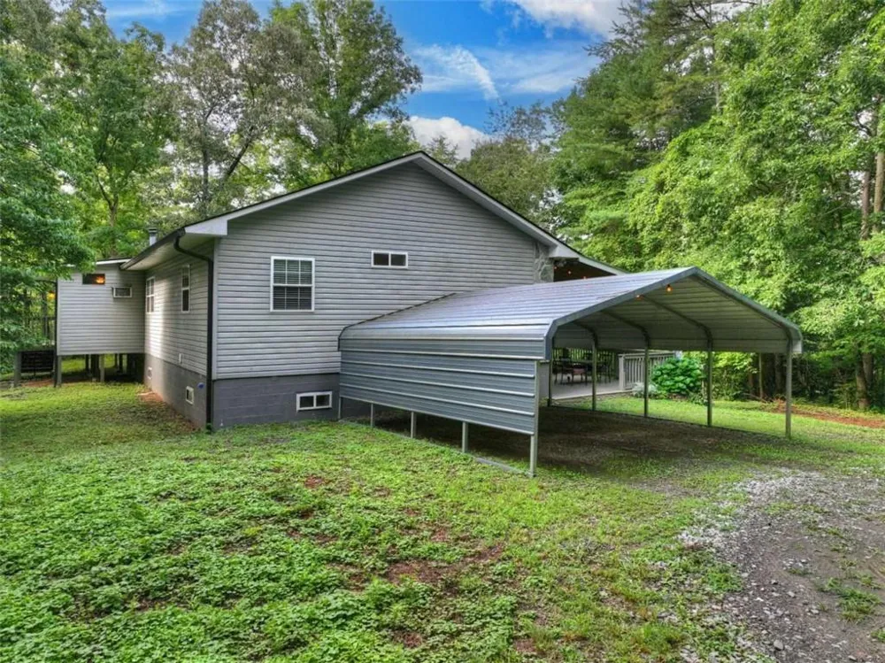 387 Ruby Lane Mineral Bluff, GA 30559