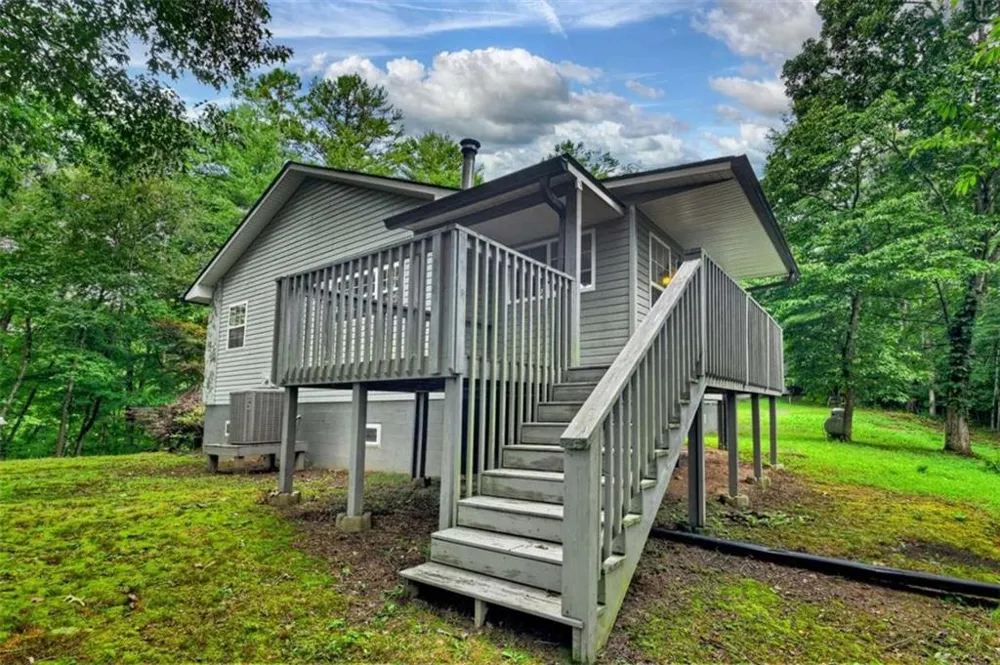 387 Ruby Lane Mineral Bluff, GA 30559