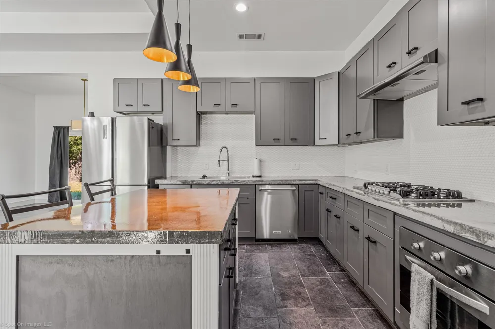369 Pine Chase Street Van, TX 75790