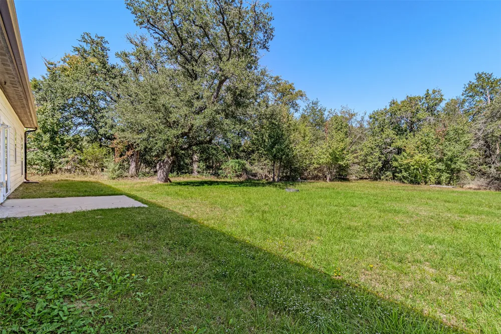 369 Pine Chase Street Van, TX 75790