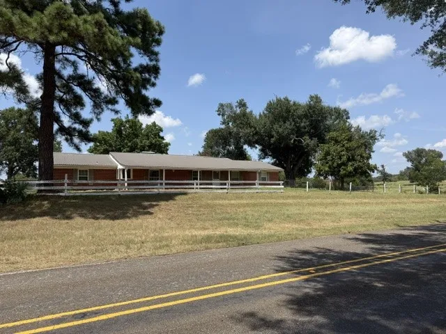 1310 Spur 324 Tennessee Colony, TX 75861