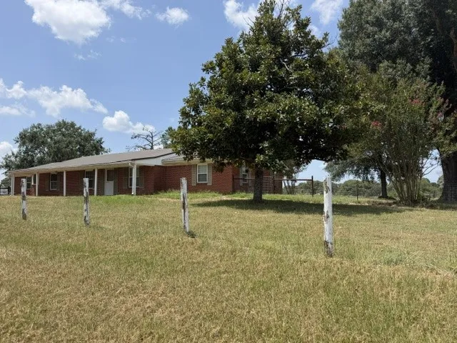 1310 Spur 324 Tennessee Colony, TX 75861