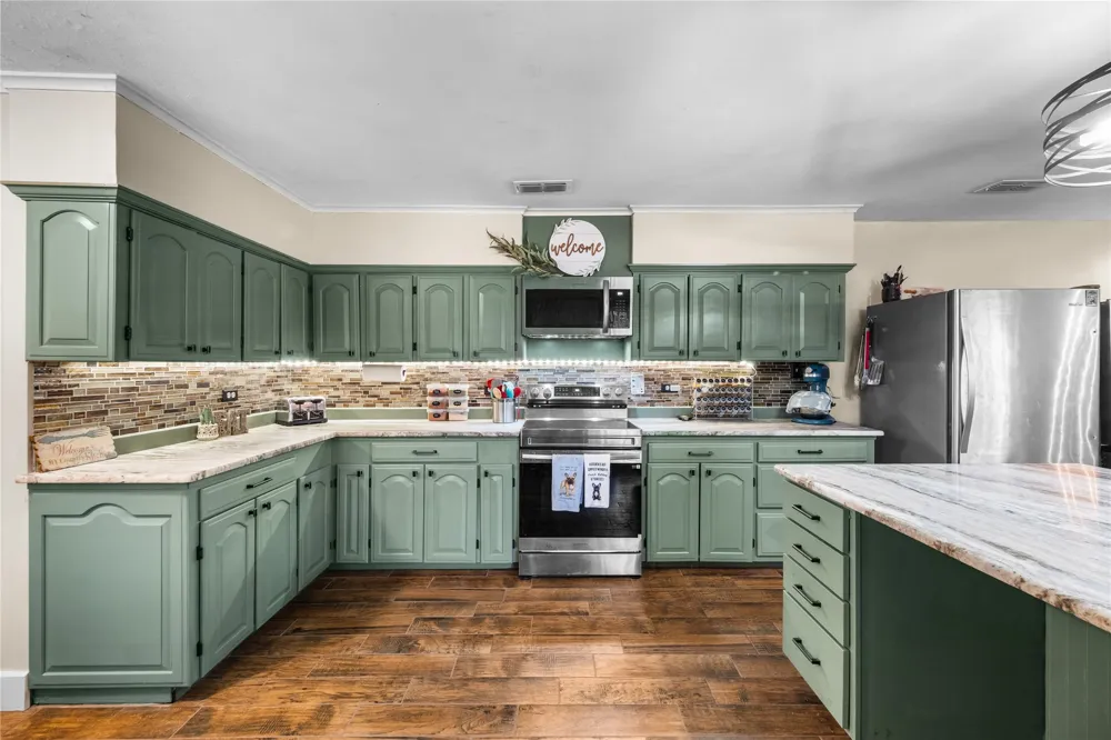 1310 Spur 324 Tennessee Colony, TX 75861