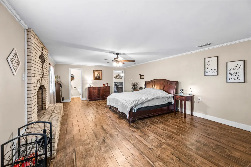 1310 Spur 324 Tennessee Colony, TX 75861