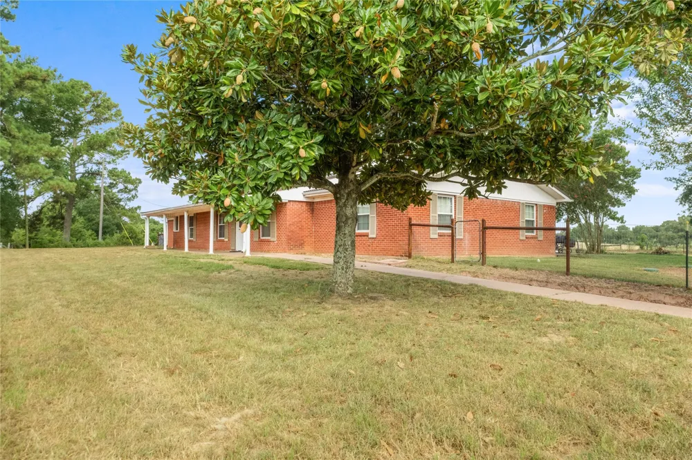 1310 Spur 324 Tennessee Colony, TX 75861