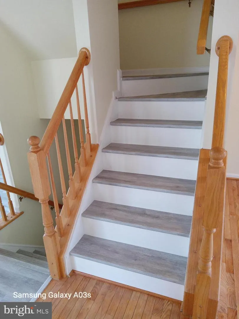20757 HOLLOW FALLS TERRACE Sterling, VA 20165