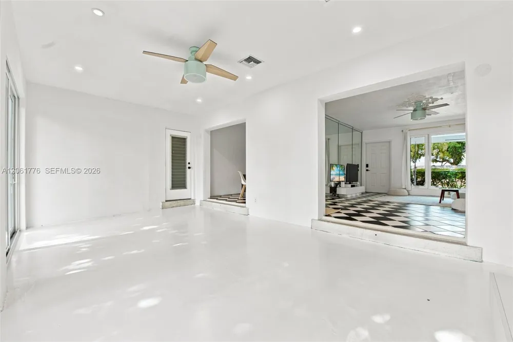 3497 NE 20th Ave Oakland Park, FL 33306