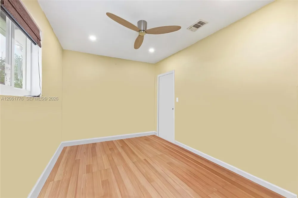 3497 NE 20th Ave Oakland Park, FL 33306