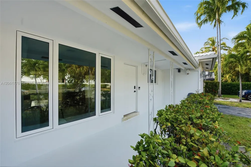 3497 NE 20th Ave Oakland Park, FL 33306