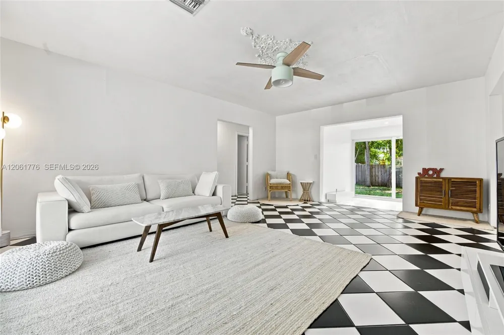 3497 NE 20th Ave Oakland Park, FL 33306