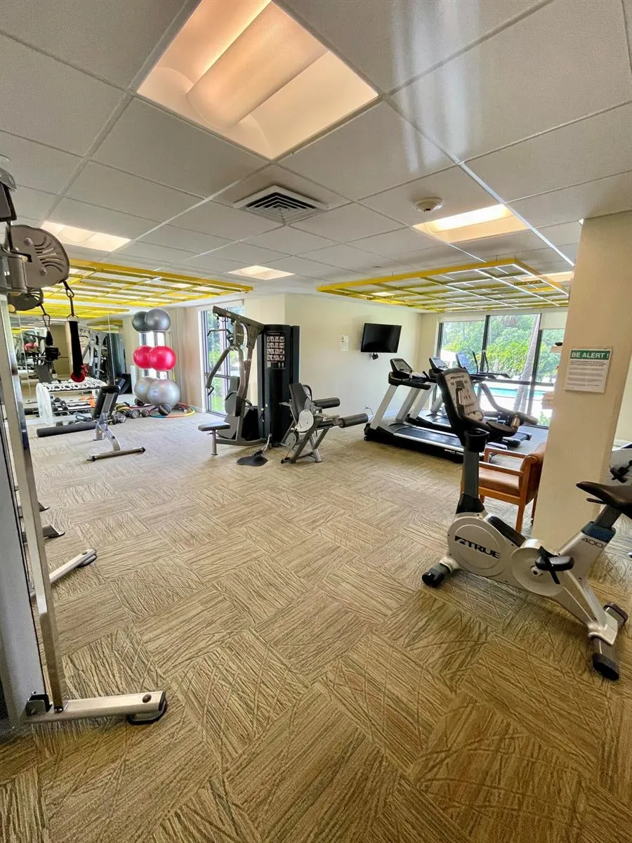 2001 OCEAN BOULEVARD #301 Boca Raton, FL 33431