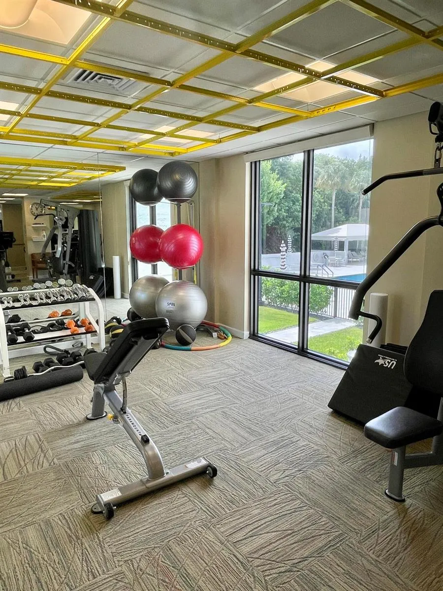 2001 OCEAN BOULEVARD #301 Boca Raton, FL 33431