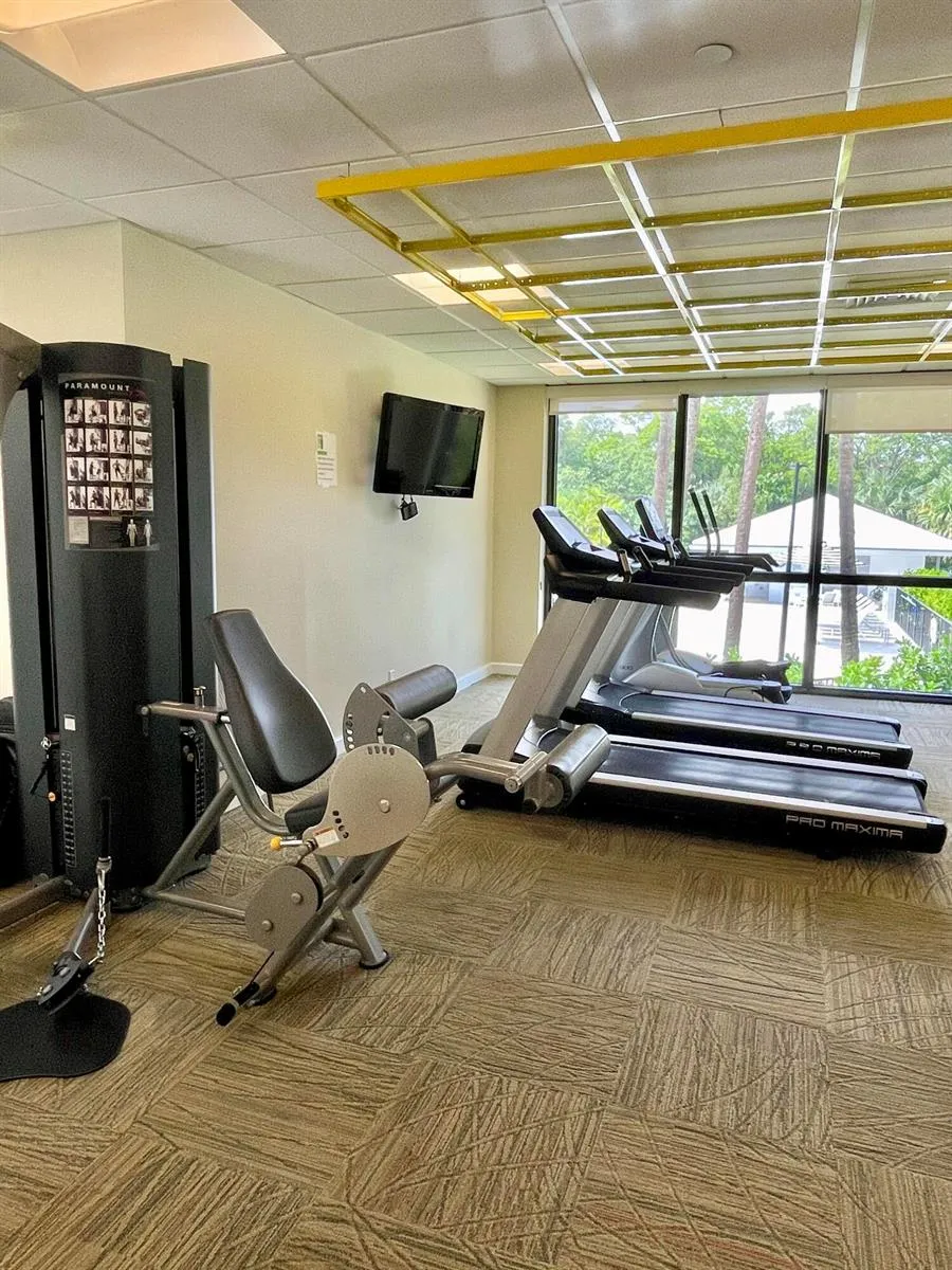 2001 OCEAN BOULEVARD #301 Boca Raton, FL 33431
