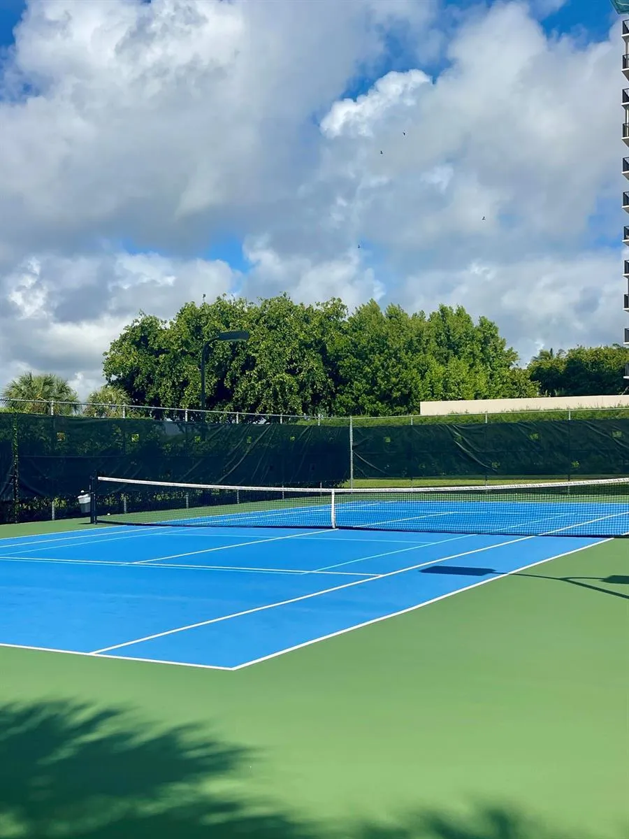 2001 OCEAN BOULEVARD #301 Boca Raton, FL 33431