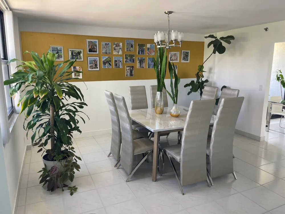2001 OCEAN BOULEVARD #301 Boca Raton, FL 33431