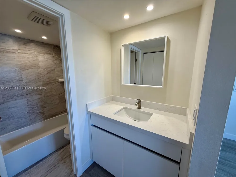 400 S Waterway Dr S #108 Lantana, FL 33462
