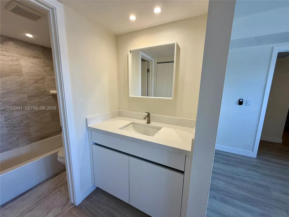 400 S Waterway Dr S #108 Lantana, FL 33462
