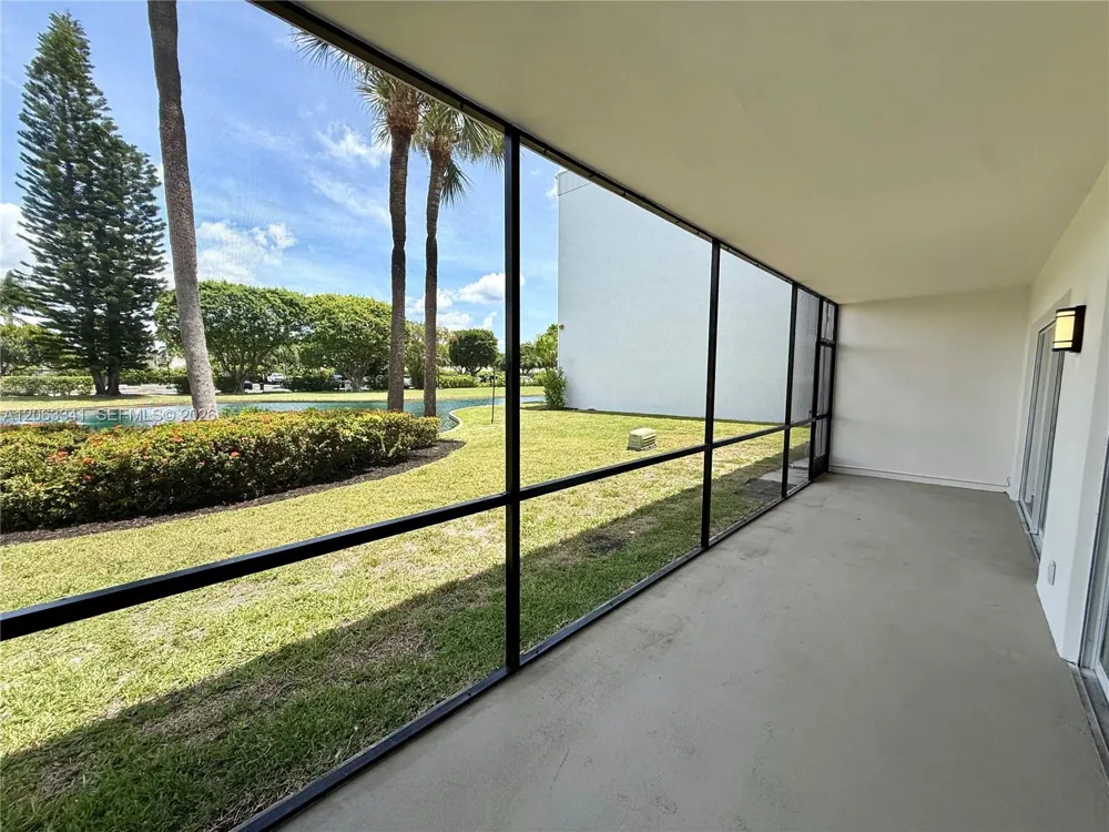 400 S Waterway Dr S #108 Lantana, FL 33462