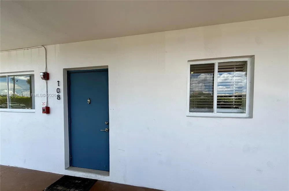 400 S Waterway Dr S #108 Lantana, FL 33462