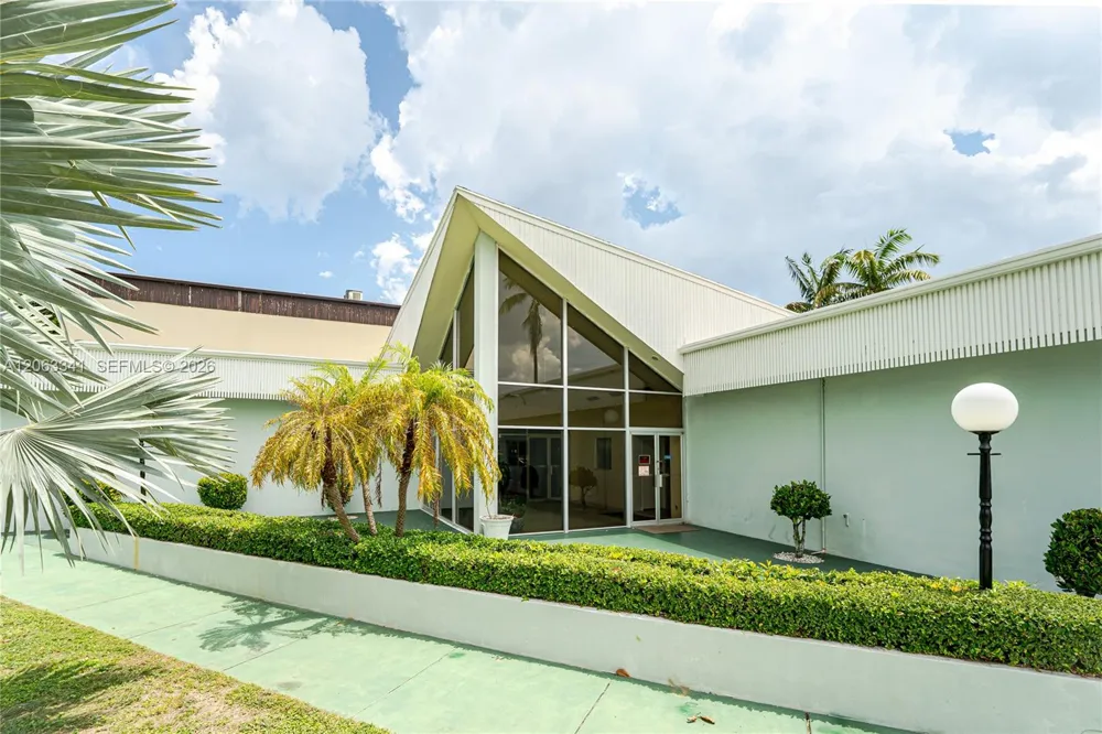 400 S Waterway Dr S #108 Lantana, FL 33462