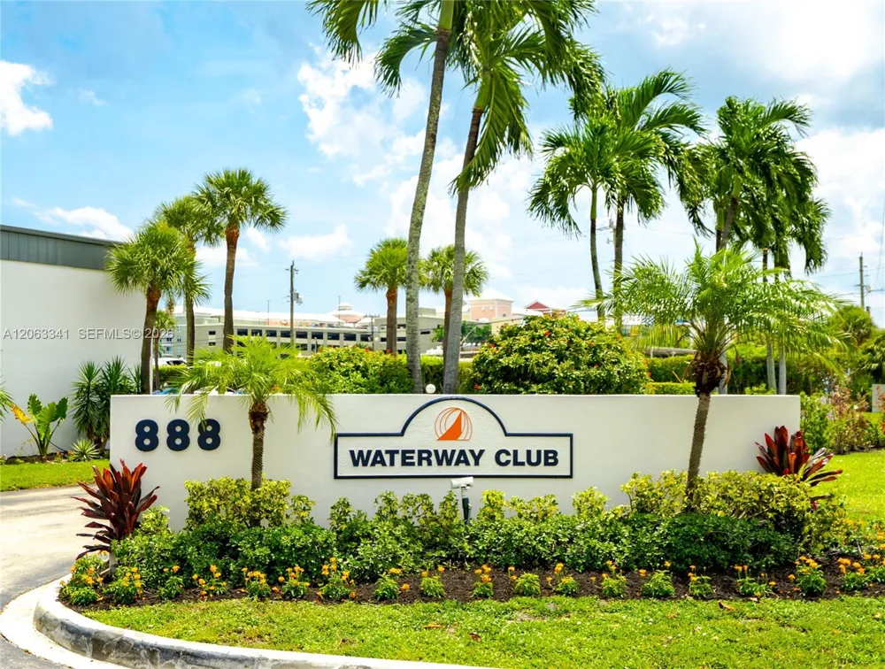 400 S Waterway Dr S #108 Lantana, FL 33462