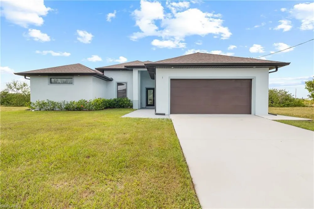 1806 NE 21ST PLACE Cape Coral, FL 33909