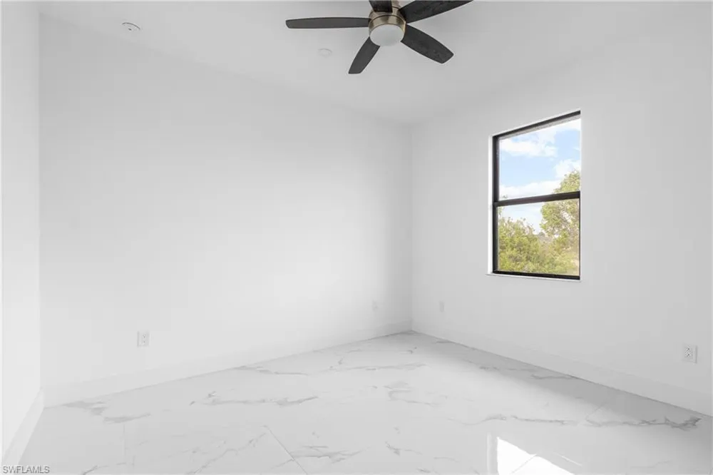 1806 NE 21ST PLACE Cape Coral, FL 33909