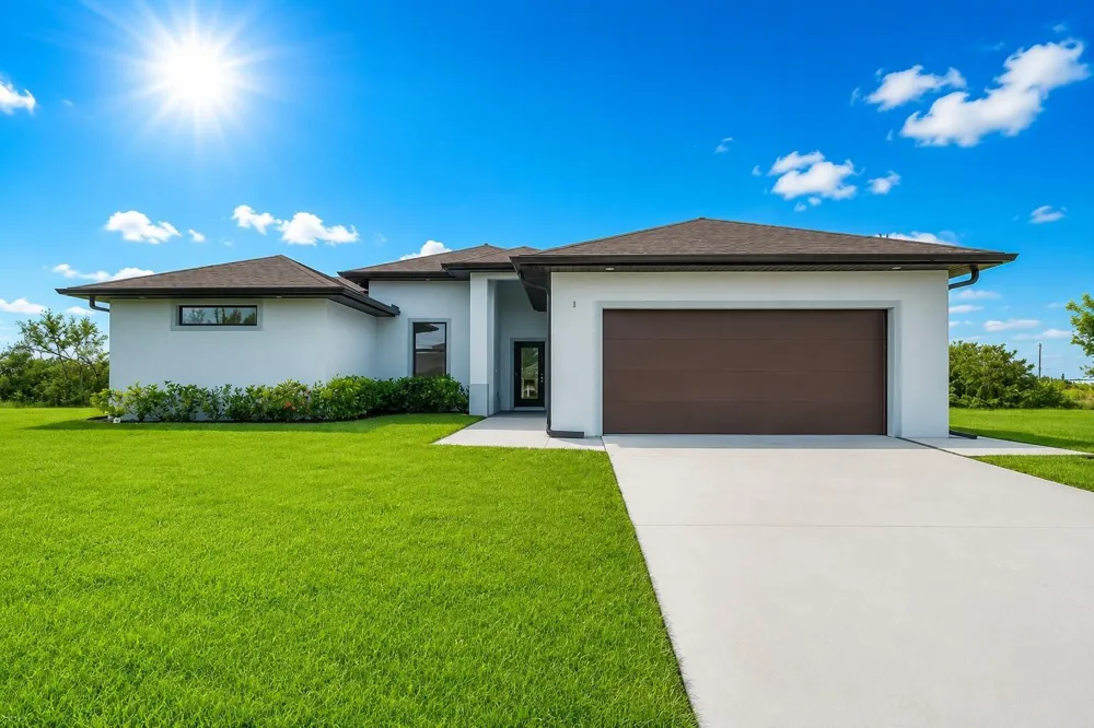 1806 NE 21ST PLACE Cape Coral, FL 33909