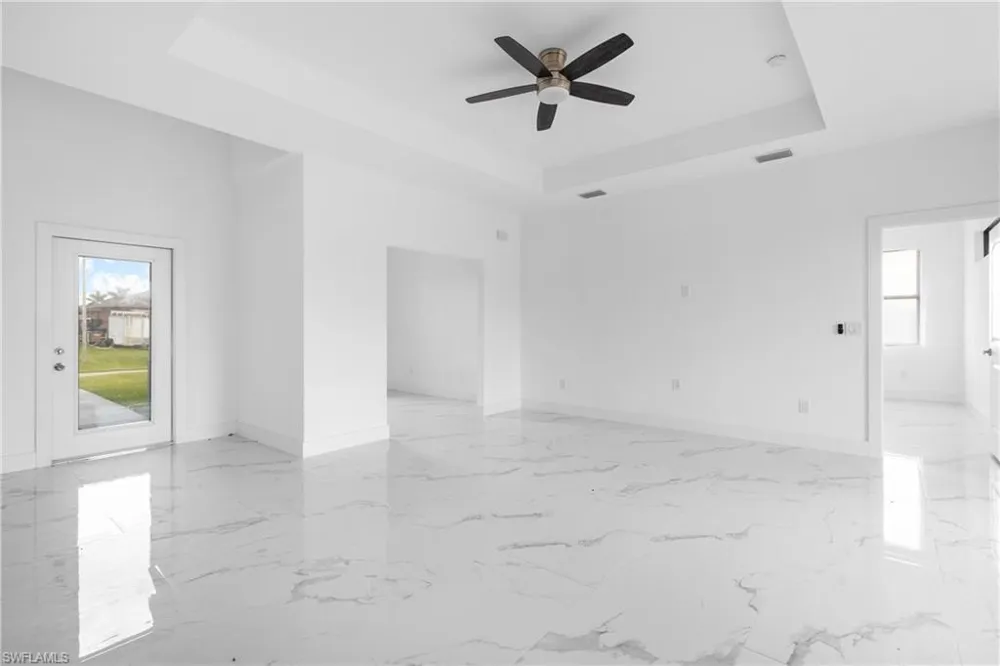 1806 NE 21ST PLACE Cape Coral, FL 33909