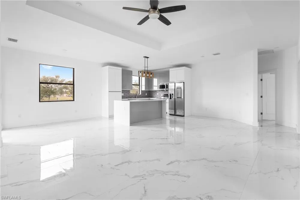 1806 NE 21ST PLACE Cape Coral, FL 33909