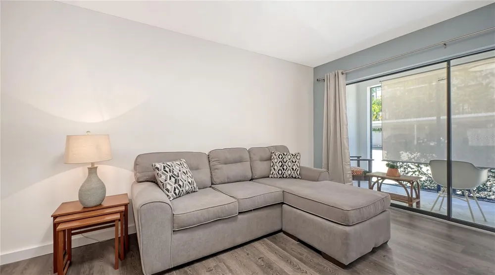 631 ORANGE AVENUE #108 Sarasota, FL 34236