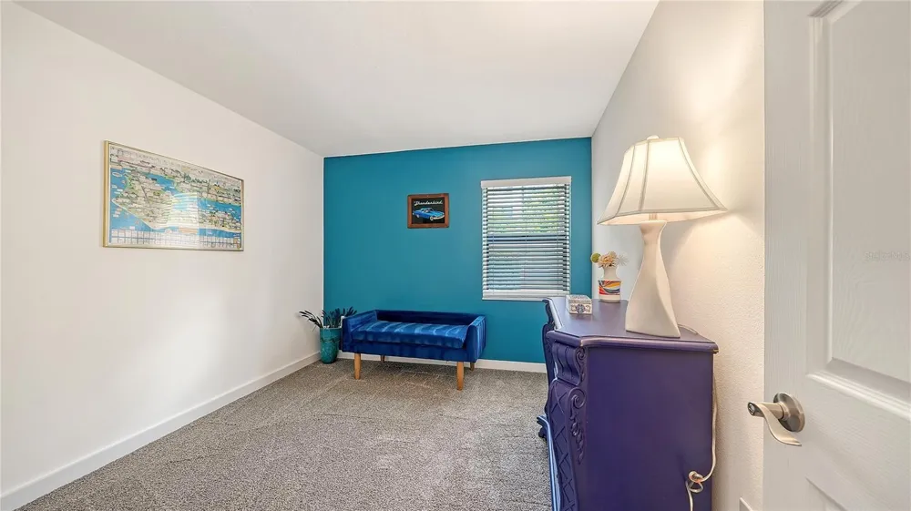 631 ORANGE AVENUE #108 Sarasota, FL 34236