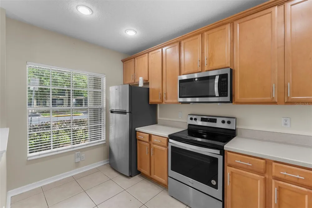 10325 MANDERLEY WAY #126 Orlando, FL 32829