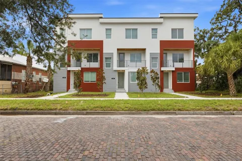 2138 W NASSAU STREET #3