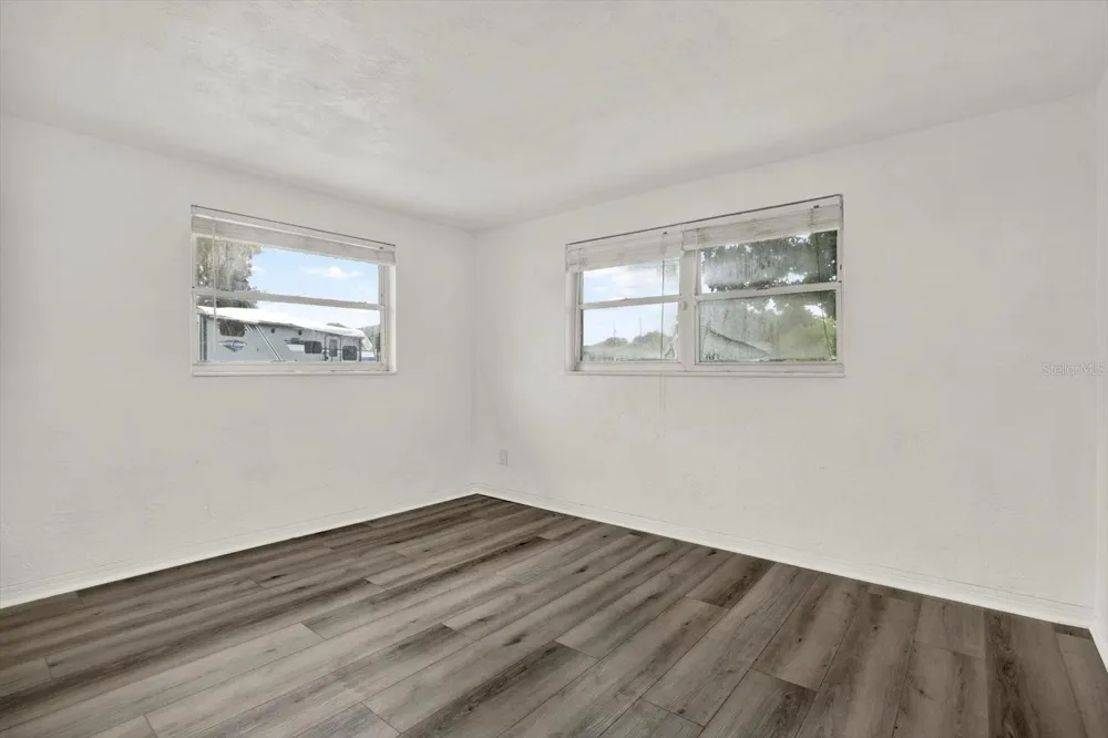 5995 BLOSSOM LAKE DRIVE Seminole, FL 33772
