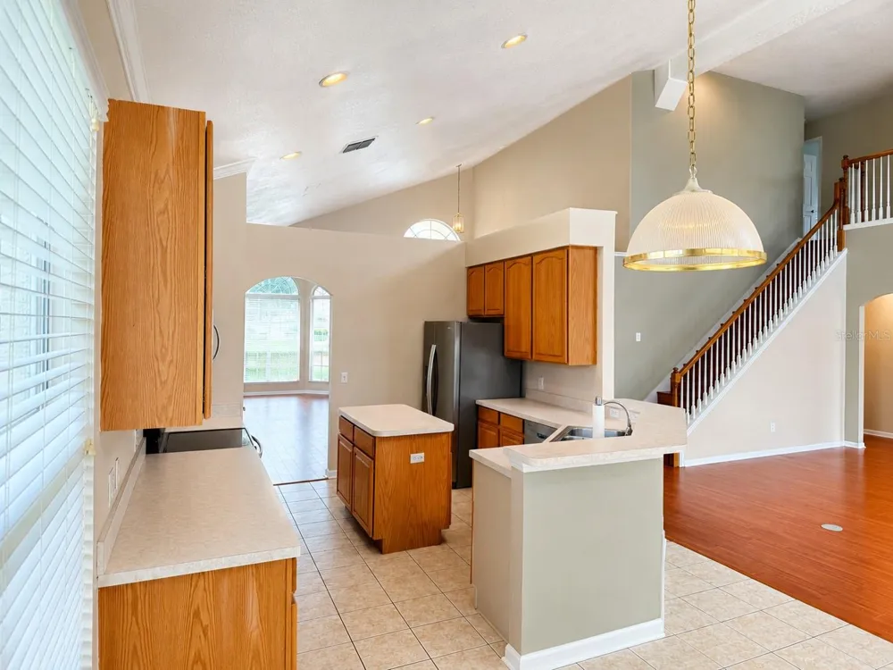 2361 MID PINE COURT Oviedo, FL 32765