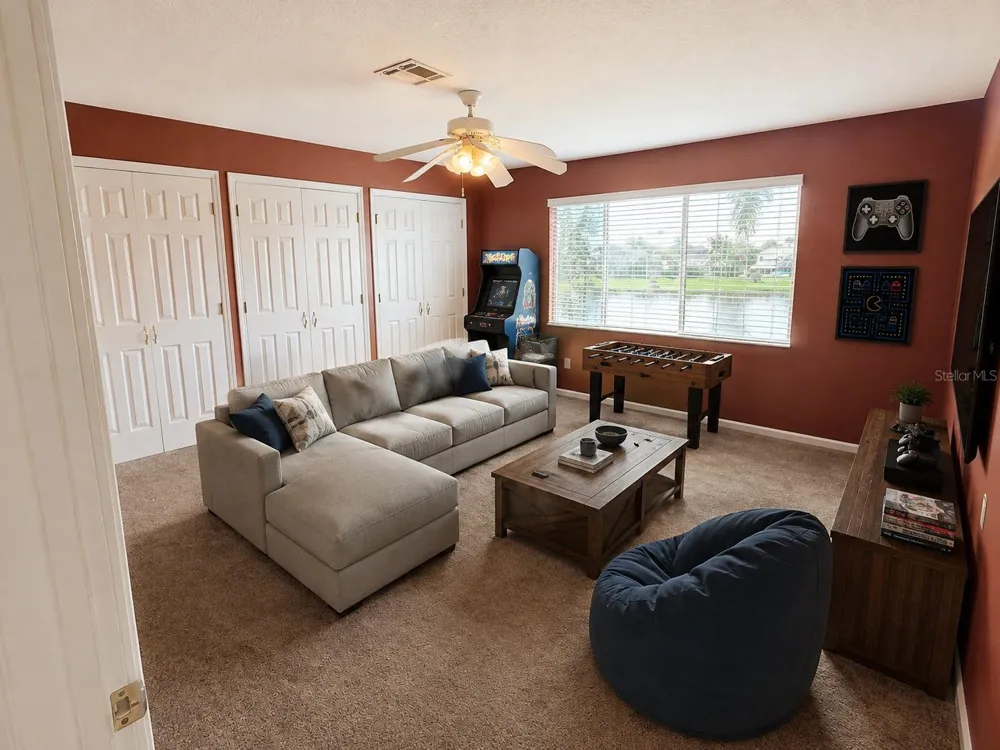 2361 MID PINE COURT Oviedo, FL 32765