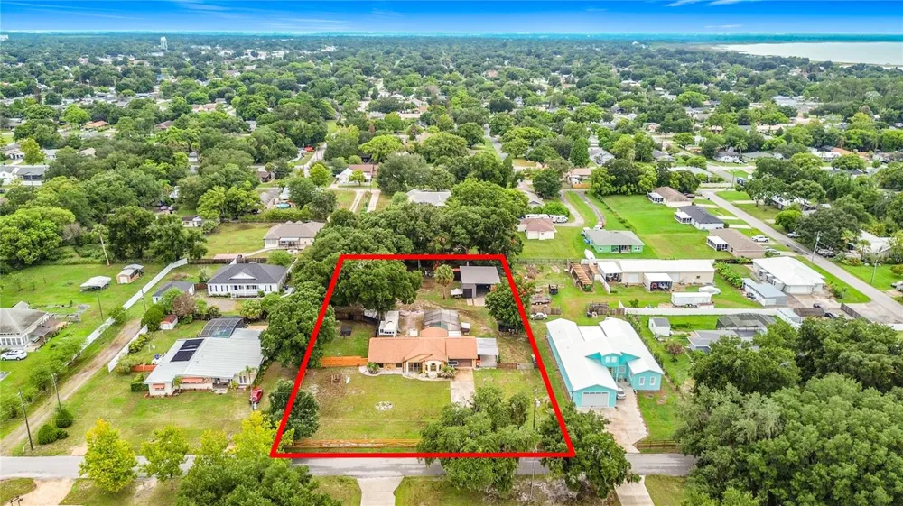 634 GRAPE AVENUE St Cloud, FL 34769