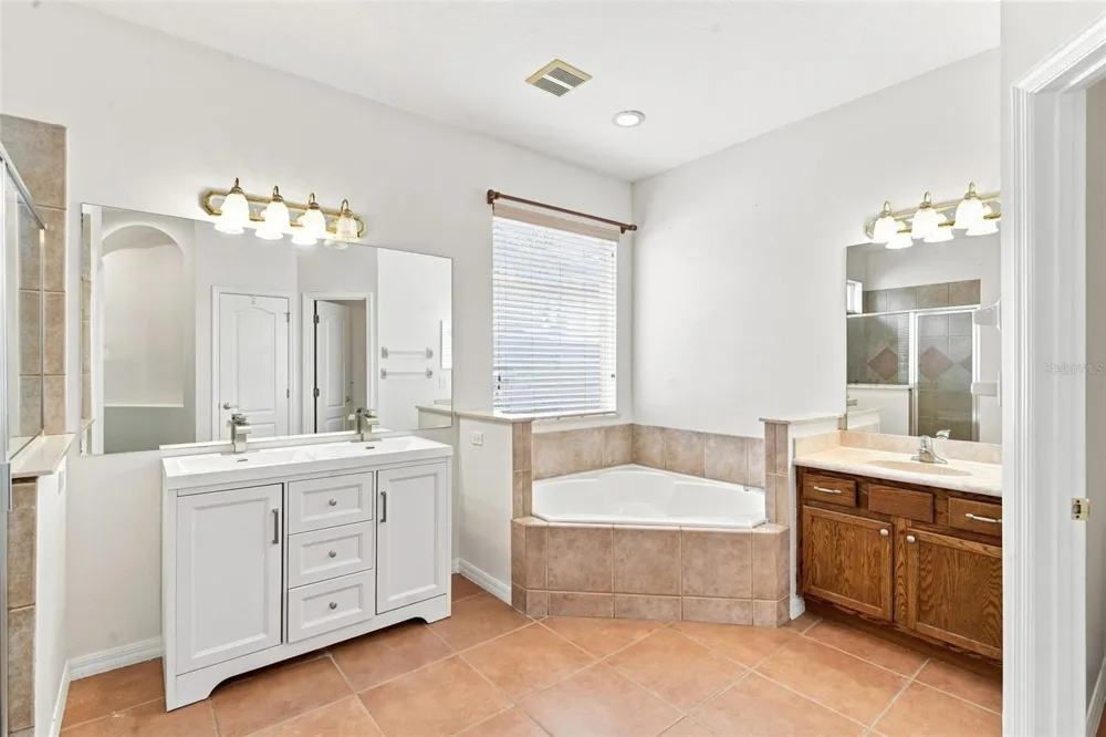 13618 OLD DOCK ROAD Orlando, FL 32828