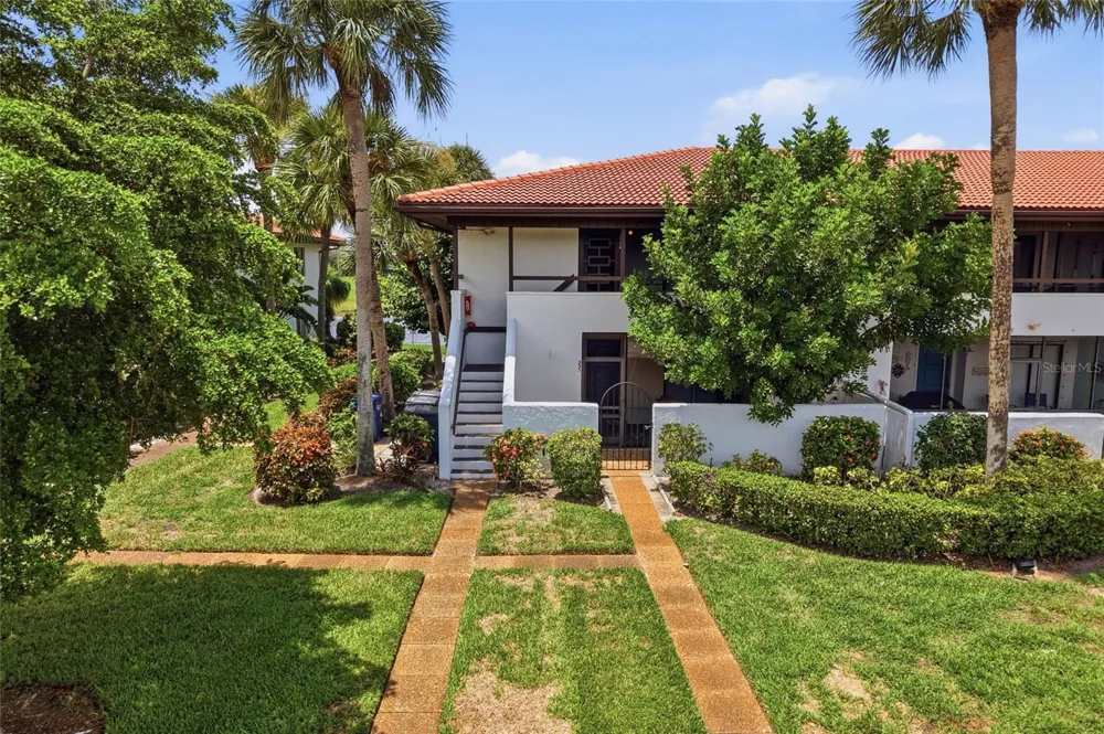 3500 EL CONQUISTADOR PARKWAY #332 Bradenton, FL 34210