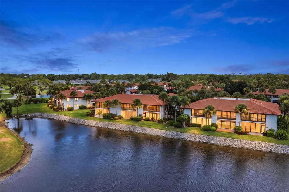 3500 EL CONQUISTADOR PARKWAY #332 Bradenton, FL 34210