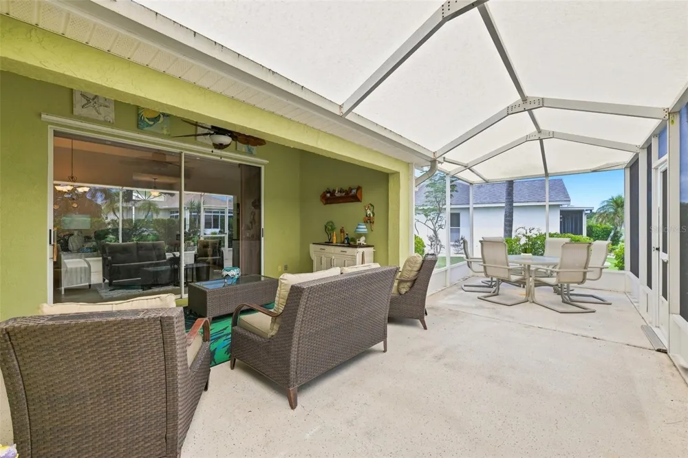 2242 W DEL WEBB BOULEVARD Sun City Center, FL 33573