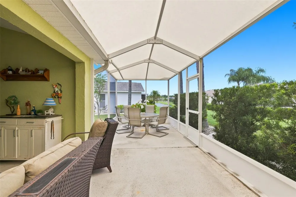 2242 W DEL WEBB BOULEVARD Sun City Center, FL 33573