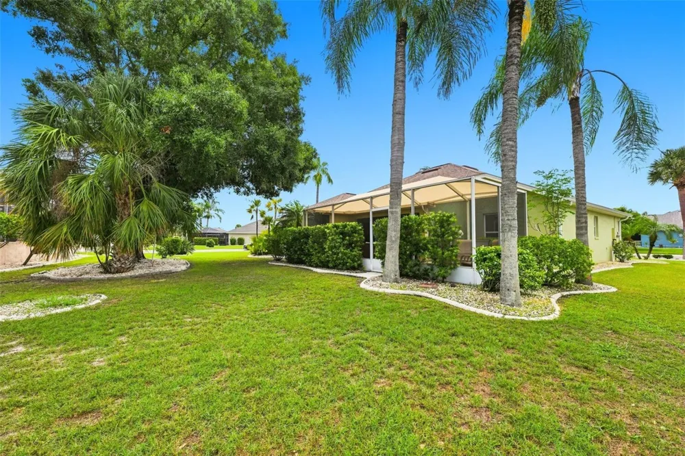2242 W DEL WEBB BOULEVARD Sun City Center, FL 33573