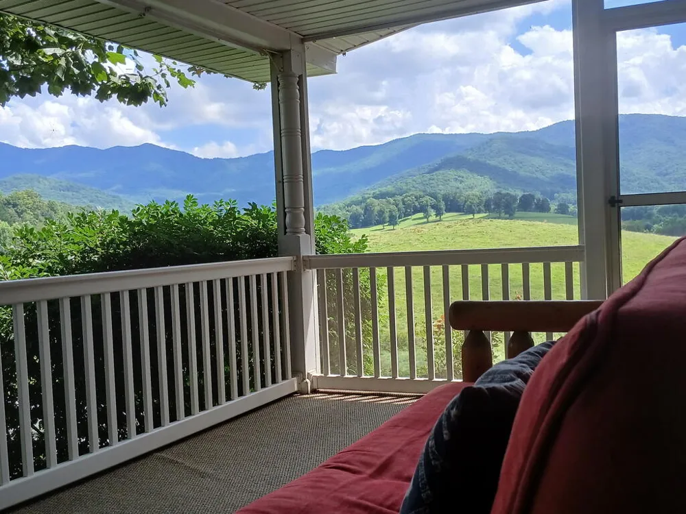 Bethabara Loop Hayesville, NC 28904