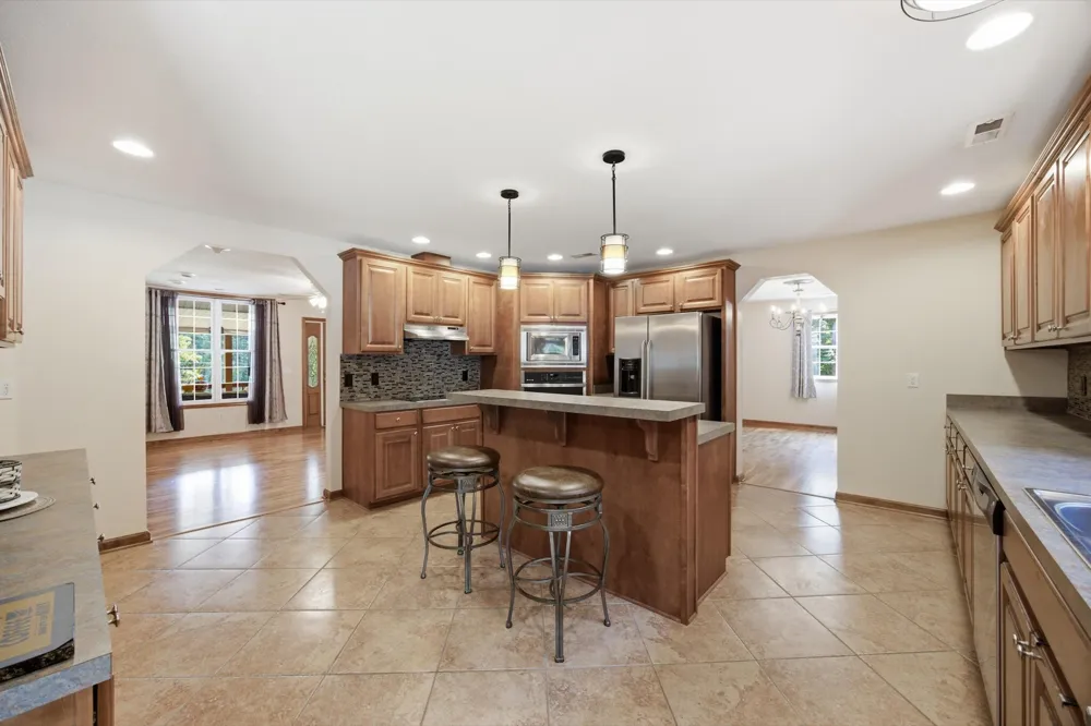 274 Greenwood Lane Pikeville, TN 37367