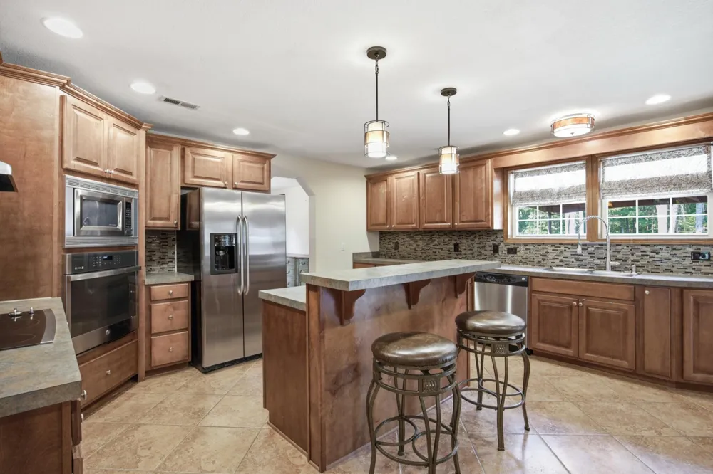 274 Greenwood Lane Pikeville, TN 37367