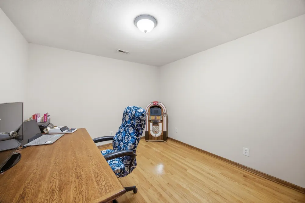 274 Greenwood Lane Pikeville, TN 37367