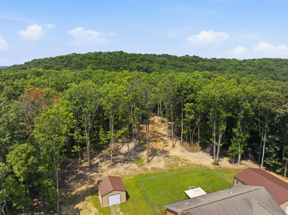 274 Greenwood Lane Pikeville, TN 37367