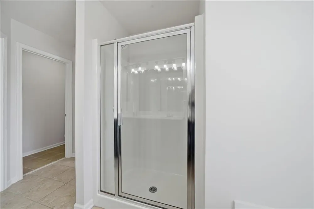 1697 Paxton Lane SW Lilburn, GA 30047